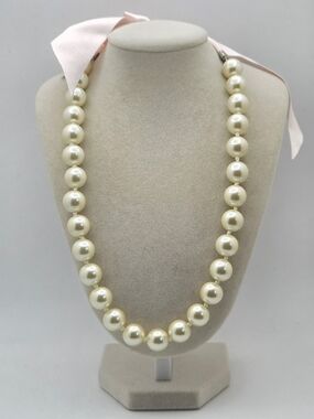 ​NWOT Talbots Glass Pearl & Pink Ribbon Wrap Necklace